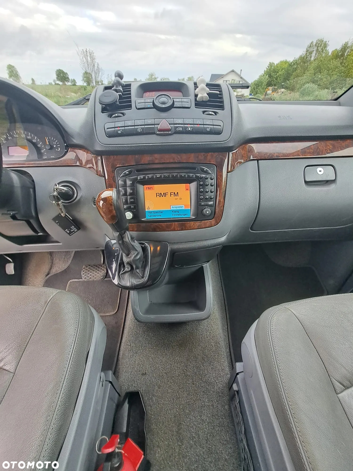 Mercedes-Benz Viano - 16