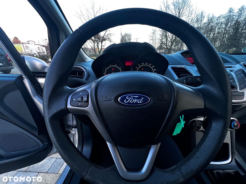 Ford Fiesta - 19