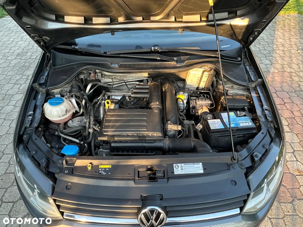 Volkswagen Polo 1.2 TSI BMT Comfortline - 16