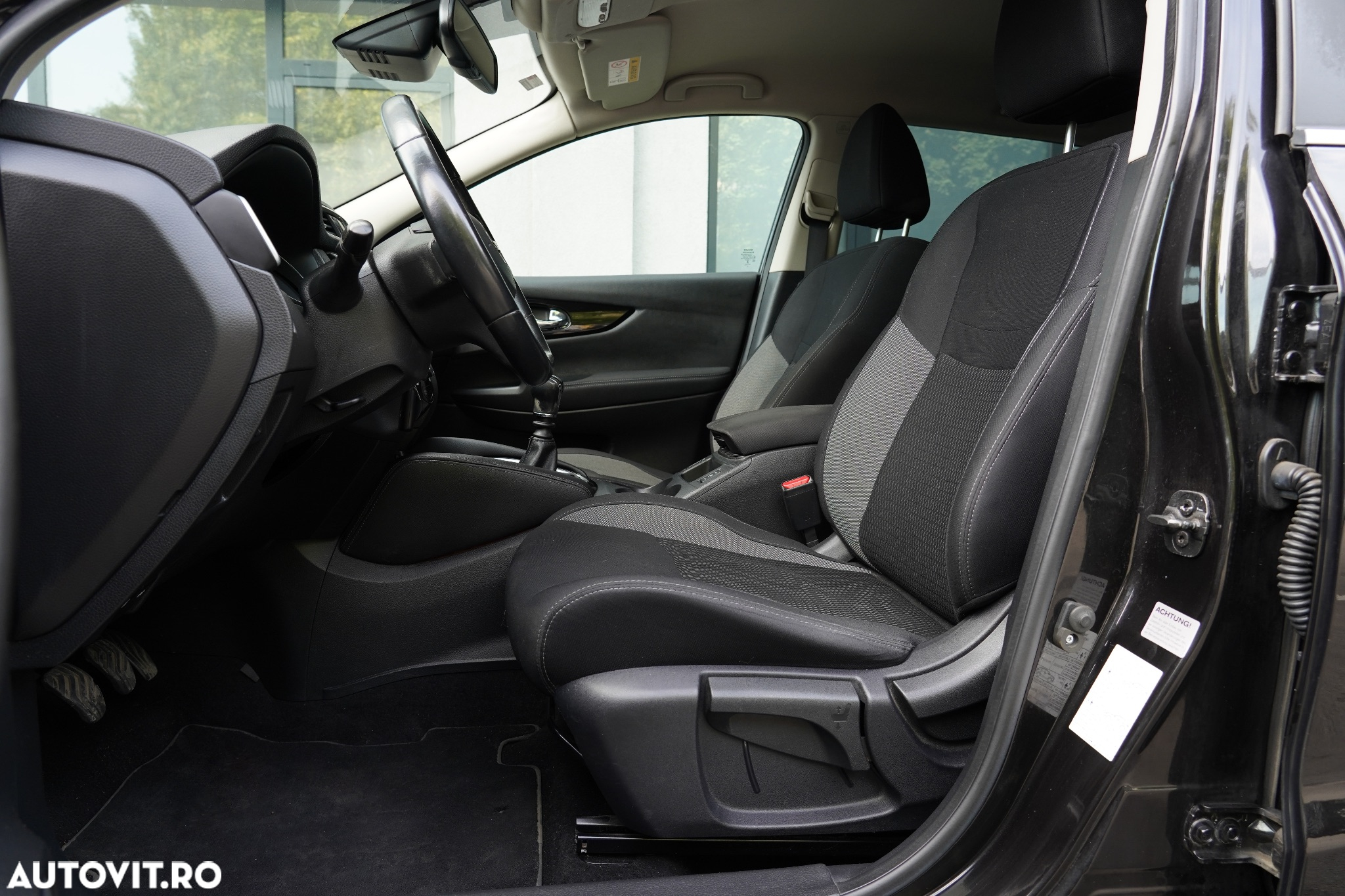 Nissan Qashqai 1.5 DCI N-CONNECTA - 27
