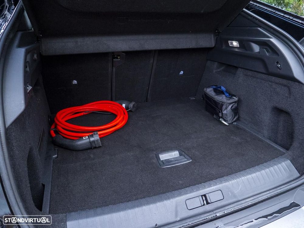 Peugeot E-3008 73 kWh Allure - 15