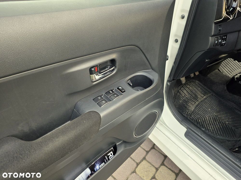 Daihatsu Materia 1.5 - 19