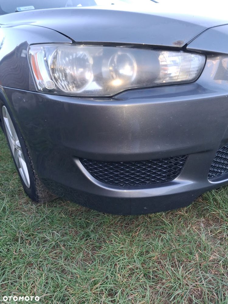 Mitsubishi Lancer - 13