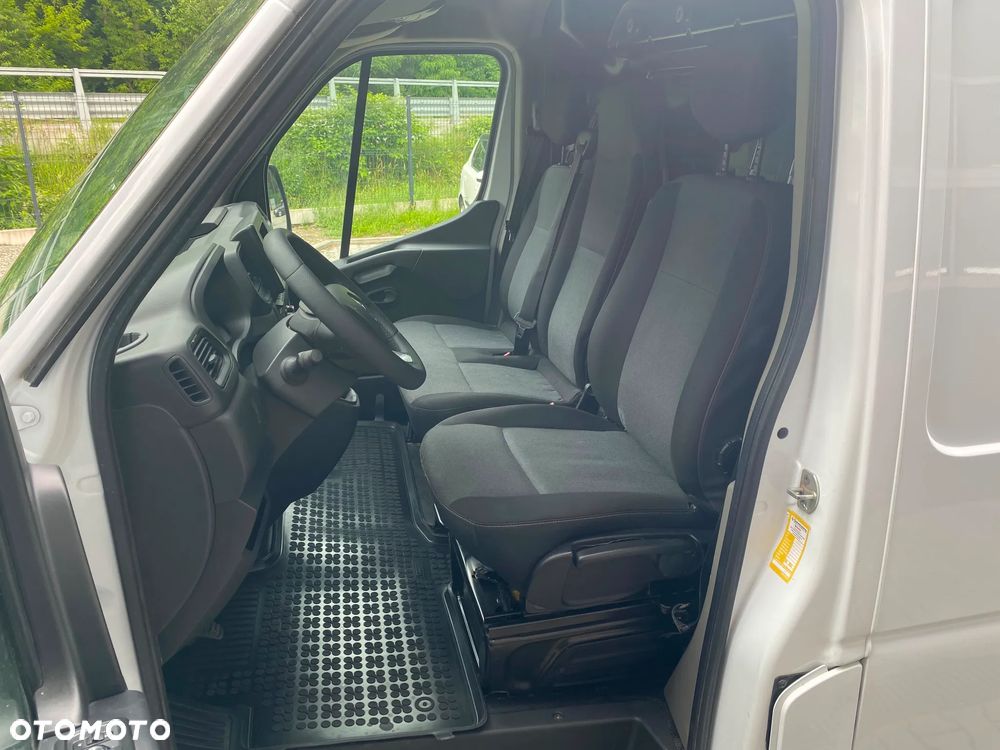 Renault MASTER L2H2 - 25