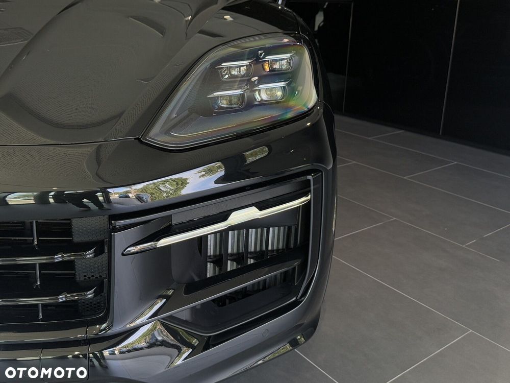 Porsche Cayenne - 10
