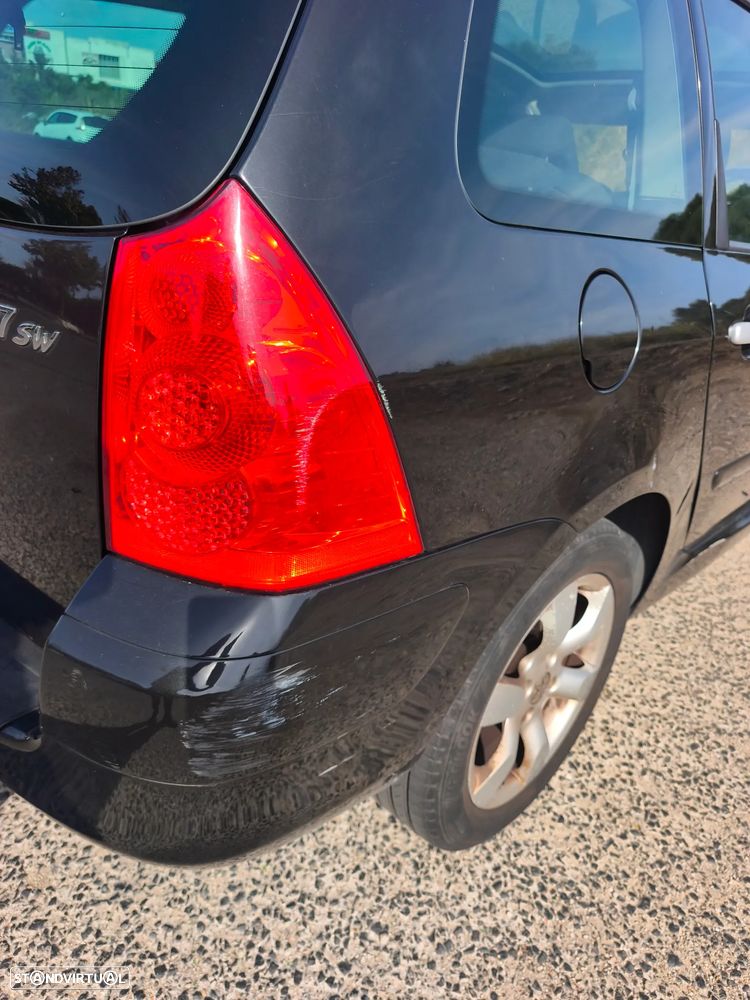 Peugeot 307 SW 1.6 HDi FAP Executive - 3