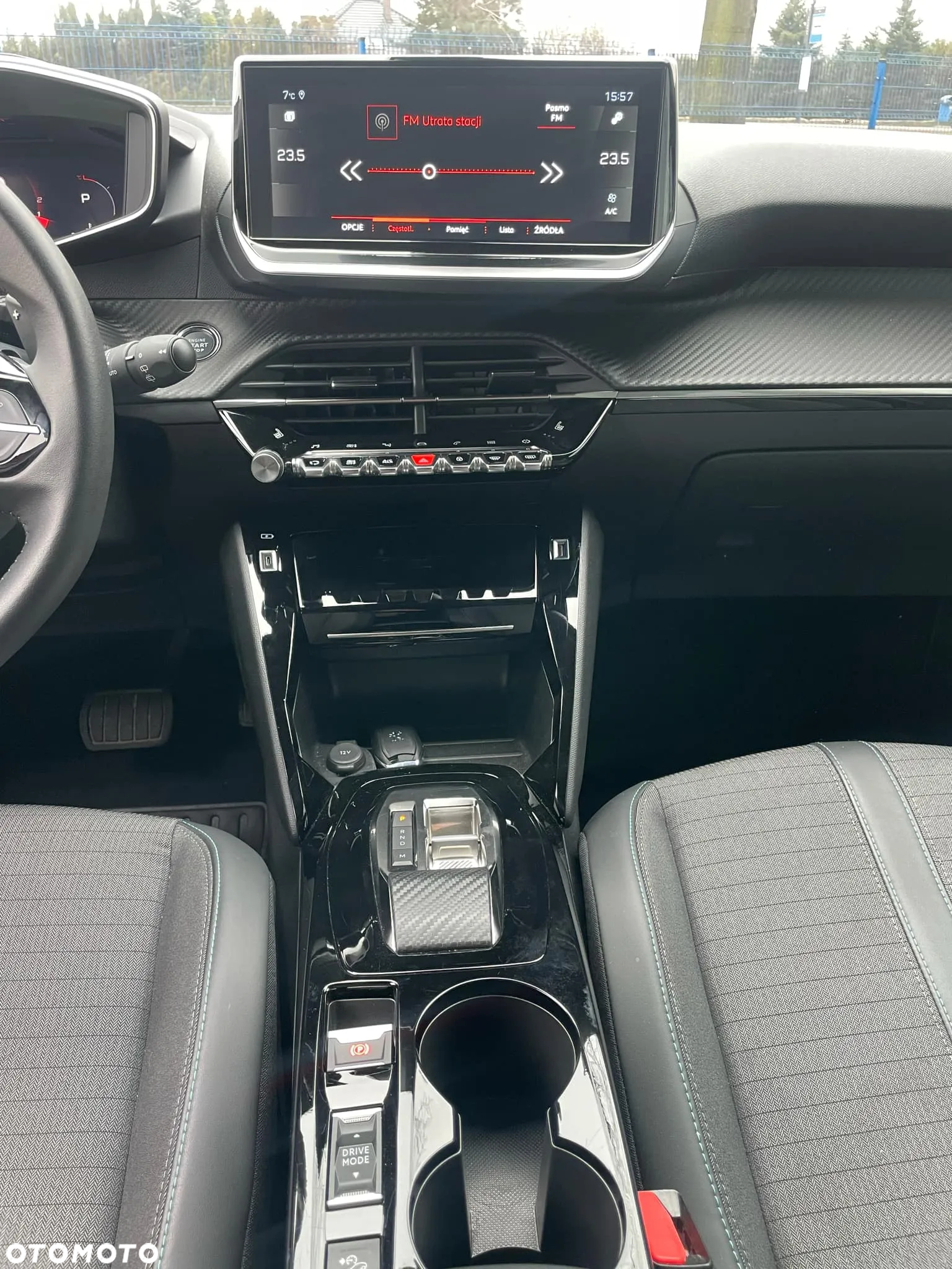 Peugeot 2008 1.2 PureTech Allure Pack S&S EAT8 - 15