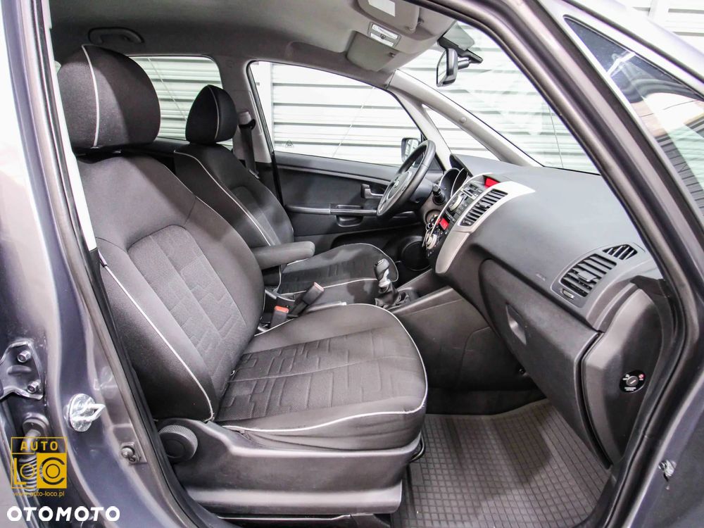 Kia Venga 1.6 M - 10