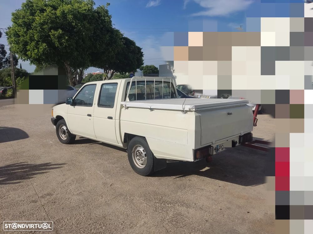 Nissan D21 Cabine Dupla (6 Lugares) – 1991 – Para Restauro - 2