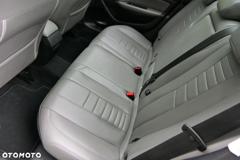 Peugeot 308 BlueHDi 130 Stop & Start Allure - 21