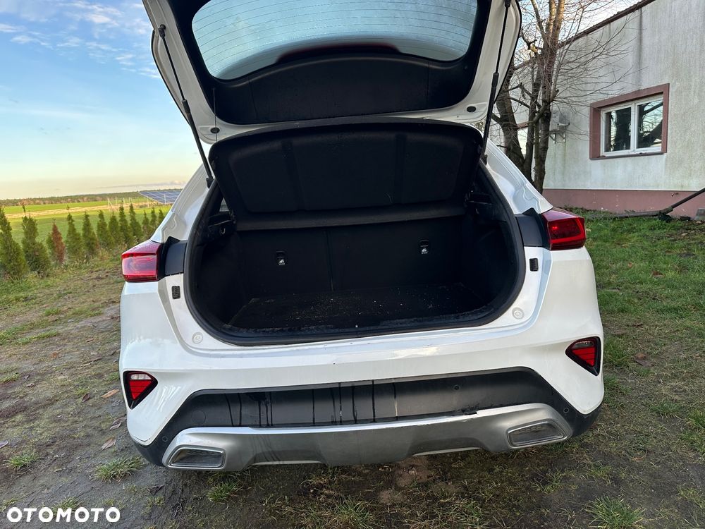 Kia XCeed 1.6 CRDi DCT7 LAUNCH EDITION - 18