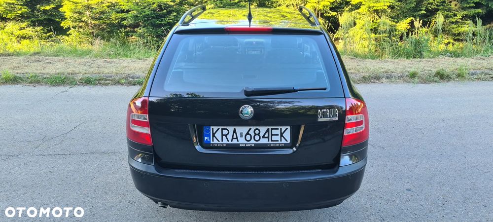 Skoda Octavia 1.6 Active - 5