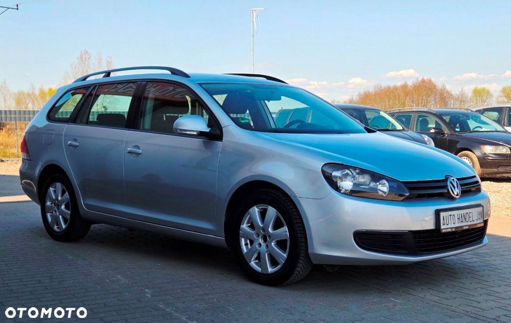 Volkswagen Golf - 23