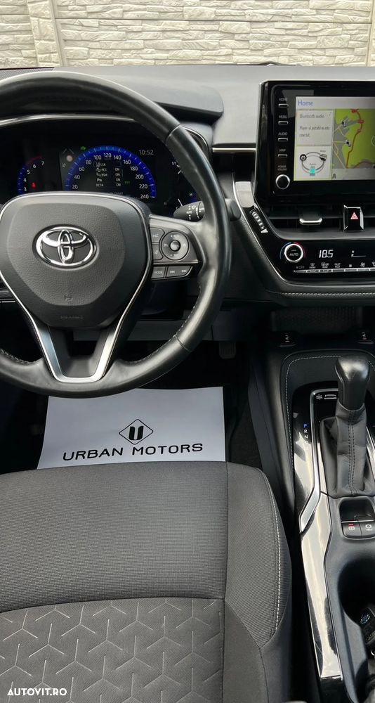 Toyota Corolla 1.8 Business Edition - 15