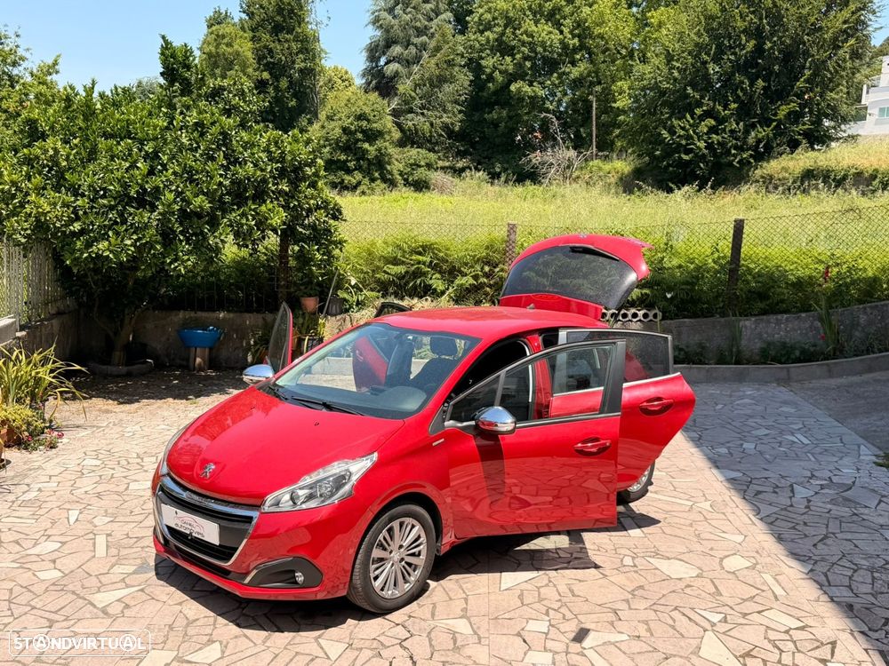 Peugeot 208 1.2 PureTech Style - 19