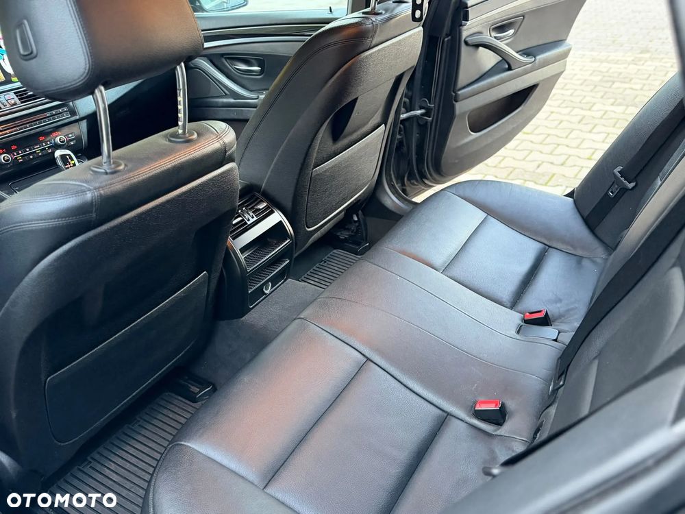 BMW Seria 5 2014 photo 4