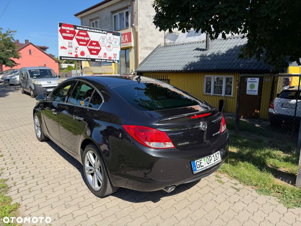 Opel Insignia 2.0 CDTI 4x4 Automatik Innovation - 8