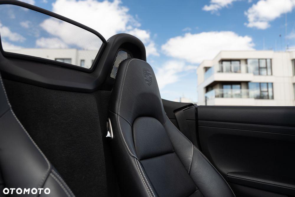 Porsche 718 Boxster GPF Style Edition PDK - 18
