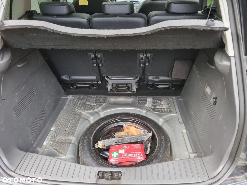 Ford Focus C-Max 1.8 Ghia - 7