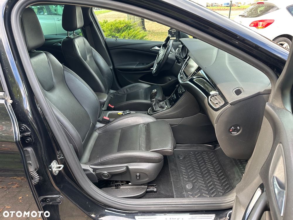 Opel Astra 1.6 BiTrb D (CDTI) Start/Stop Dynamic - 16