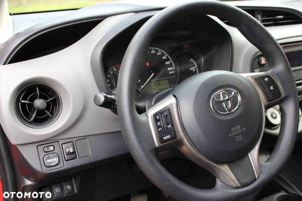 Toyota Yaris 1.0 Active - 11
