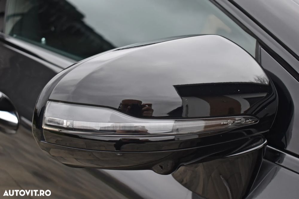 Mercedes-Benz CLS 350 d 4MATIC Aut - 33