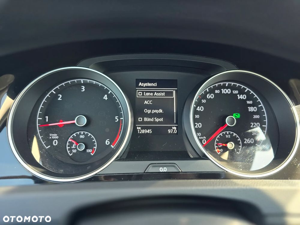 Volkswagen Golf 2.0 TDI SCR DSG IQ.DRIVE - 30