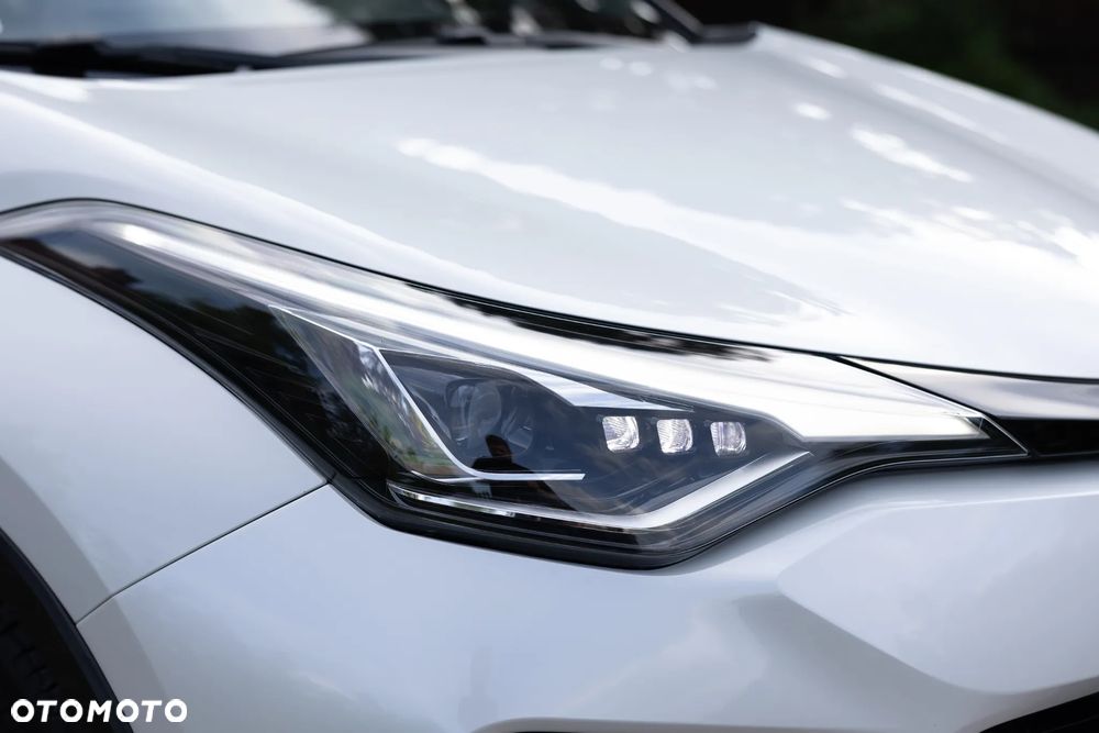 Toyota C-HR 2.0 Hybrid Executive - 19