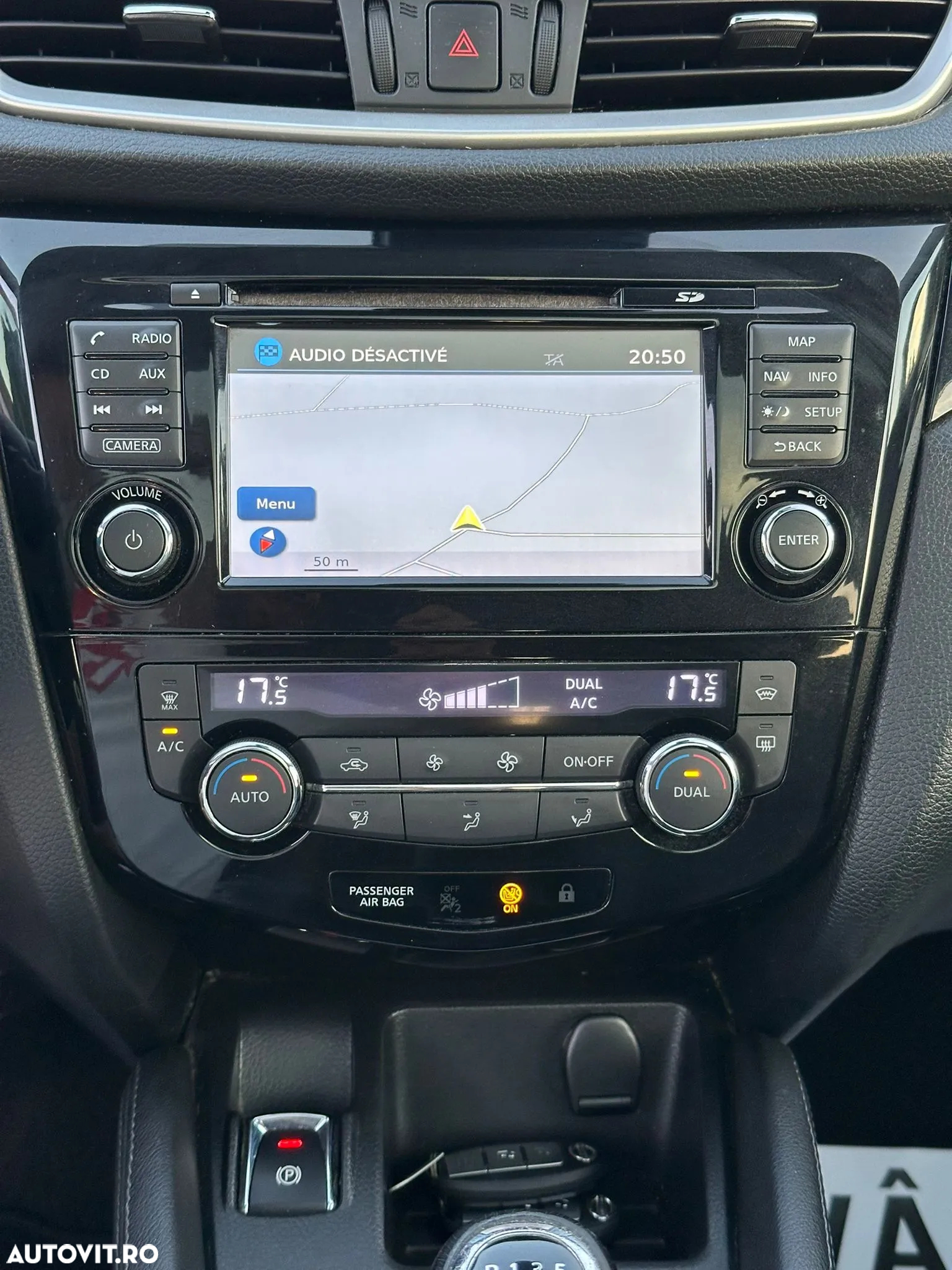 Nissan Qashqai 1.5 DCI Start/Stop Tekna - 12