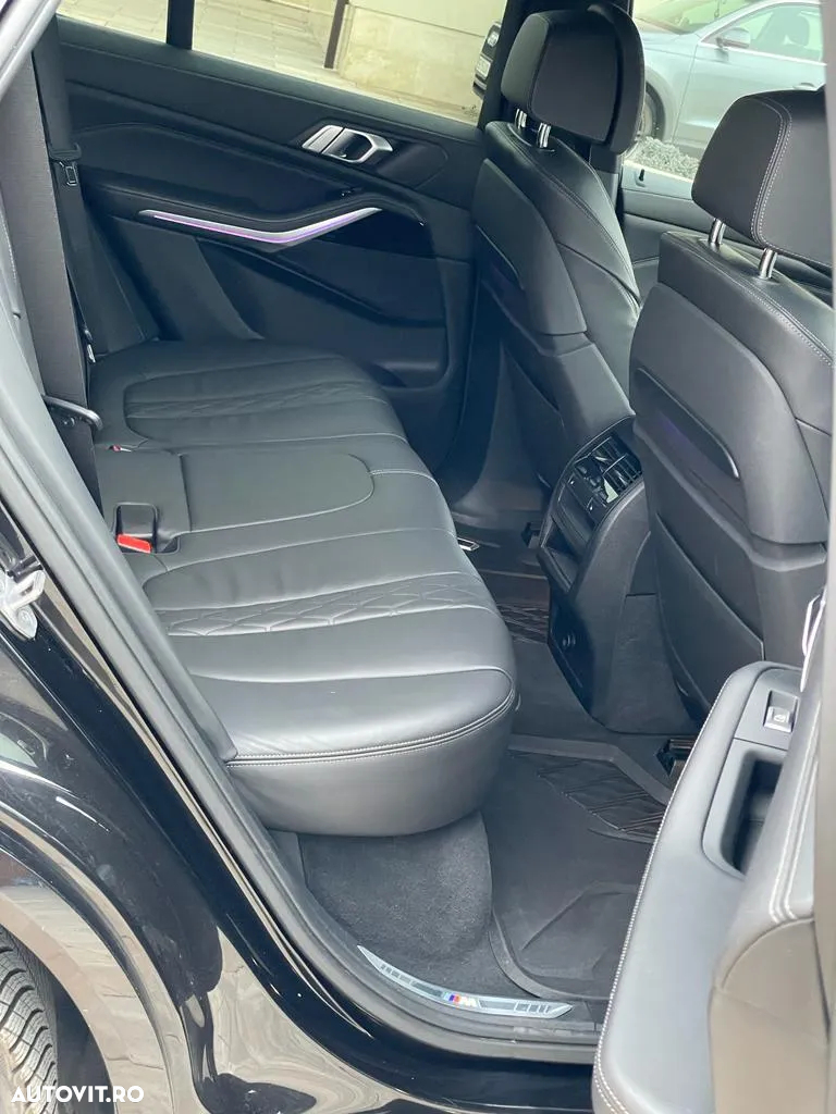 BMW X5 M M50d - 24