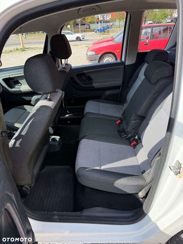 Skoda Roomster 1.6 TDI DPF Active - 10