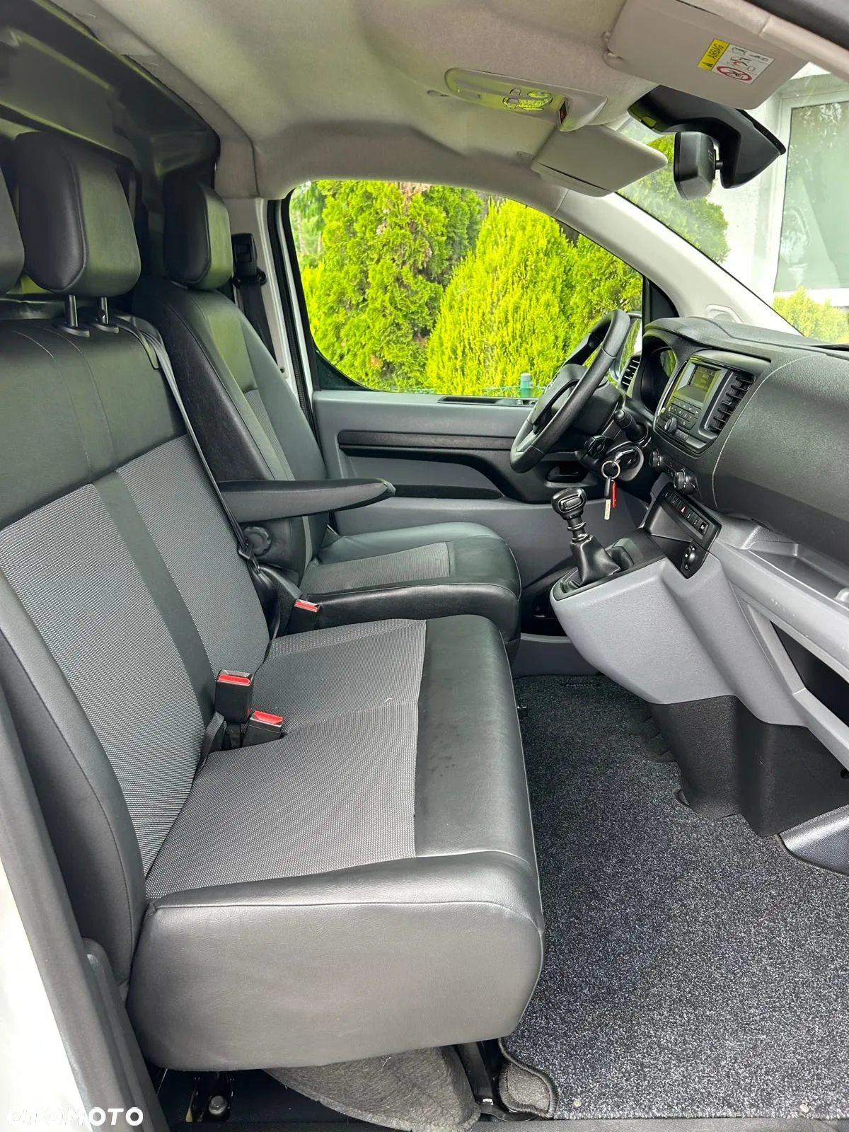 Opel Vivaro - 4