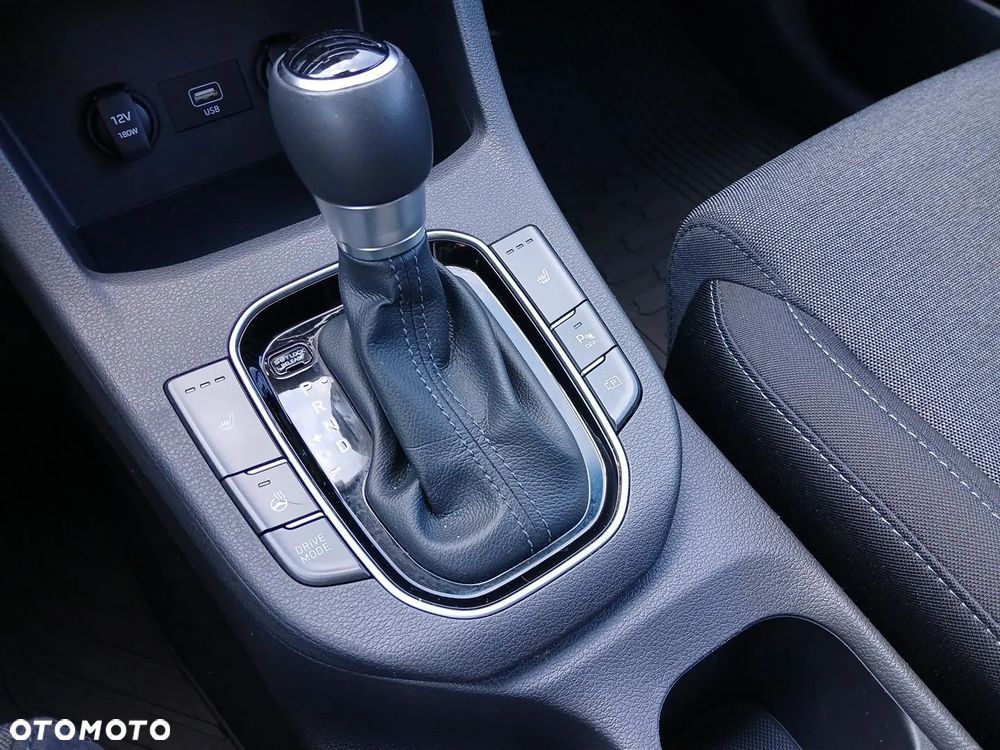Hyundai i30 1.5 T-GDI 48V Comfort DCT - 15