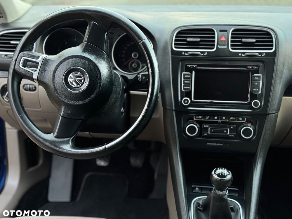 Volkswagen Golf Variant - 13