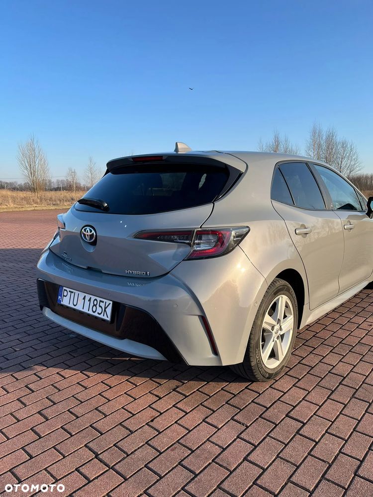 Toyota Corolla - 5