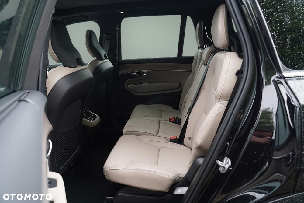 Volvo XC 90 B5 B AWD Ultra Bright 7os - 8
