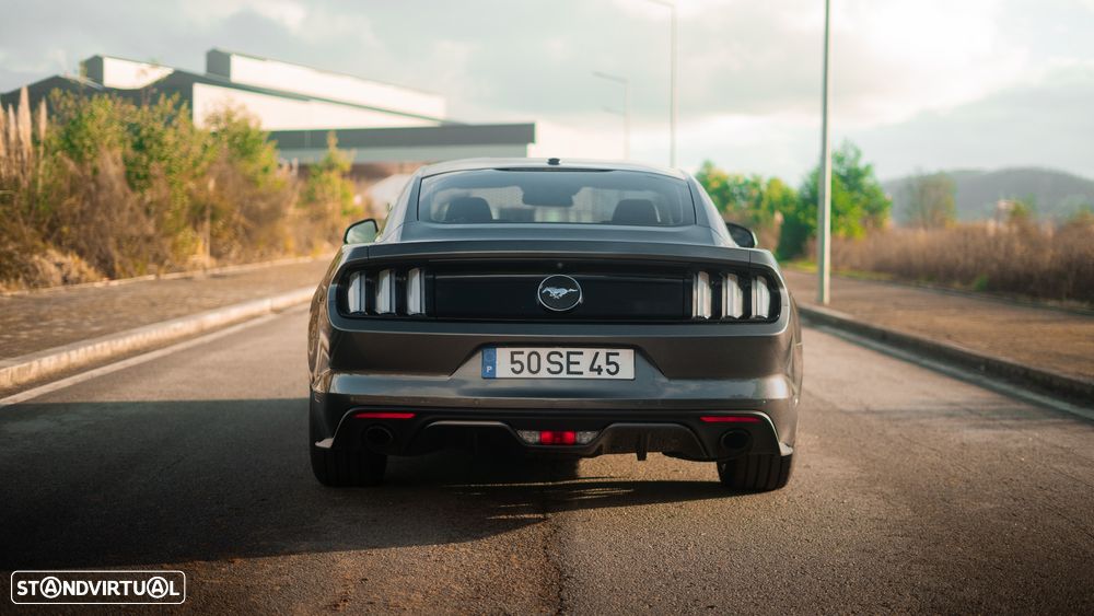 Ford Mustang 2.3i EcoBoost - 2