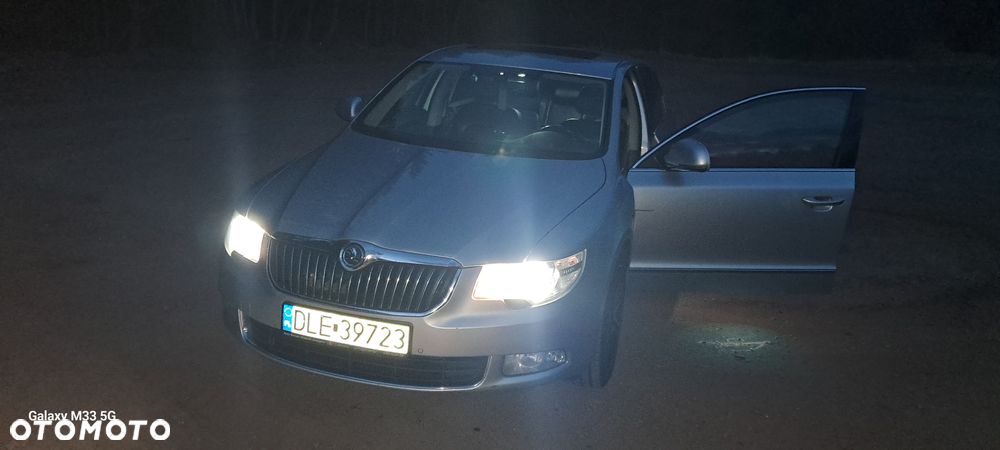 Skoda Superb 3.6 V6 4x4 DSG L&K - 22