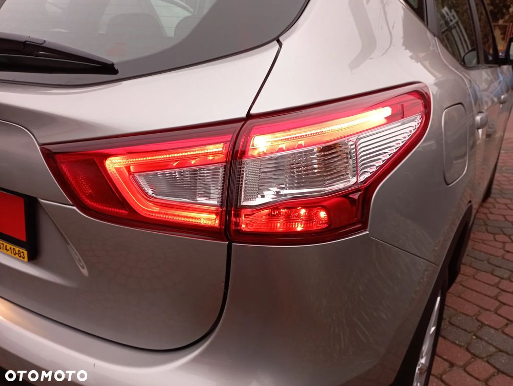 Nissan Qashqai 1.2 DIG-T Acenta - 23