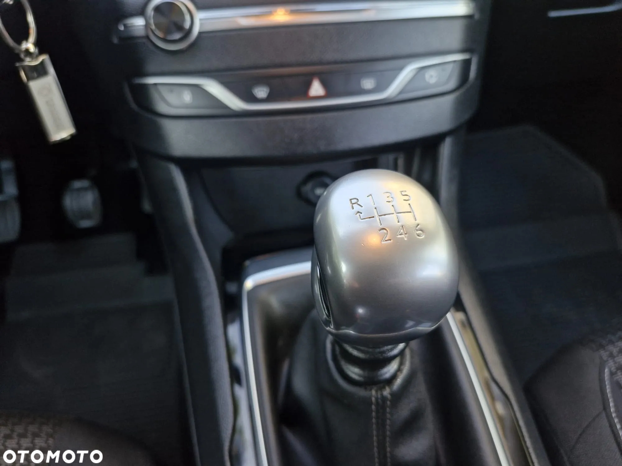 Peugeot 308 1.5 BlueHDi Active S&S - 17