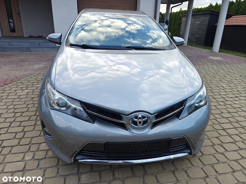 Toyota Auris - 2