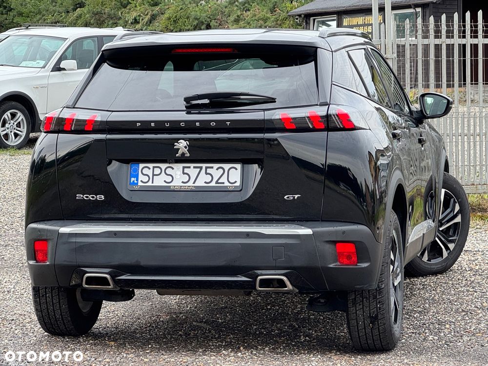 Peugeot 2008 PureTech 130 EAT8 GT - 8