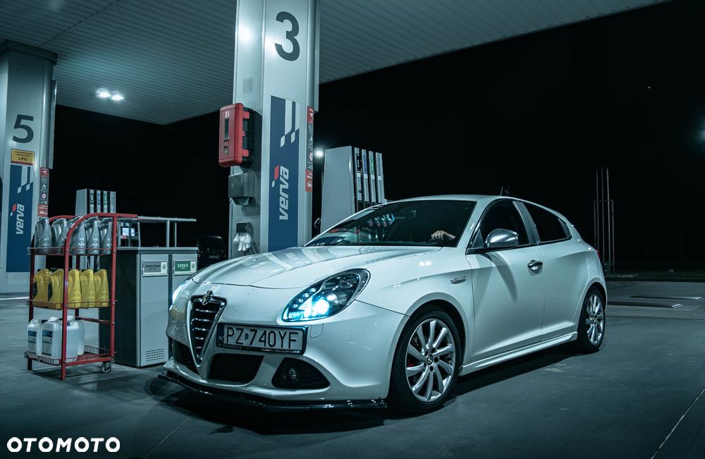 Alfa Romeo Giulietta 1.4 TB Distinctive - 1