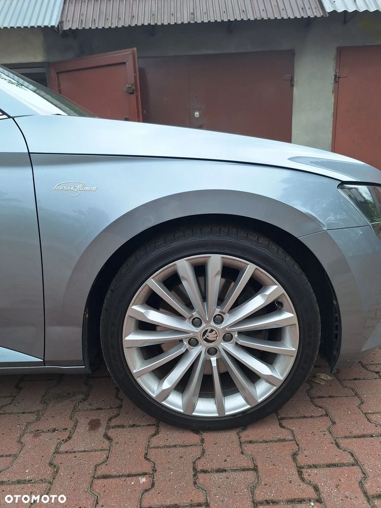 Skoda Superb 2.0 TSI 4x4 L&K DSG - 22