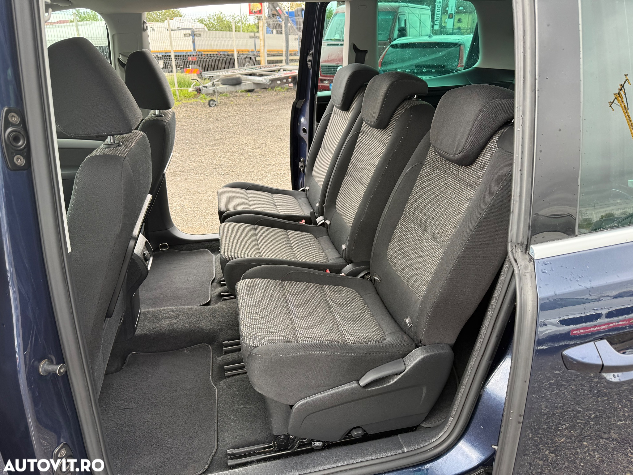 Volkswagen Sharan 2.0 TDI BlueMotion Technology Trendline - 10