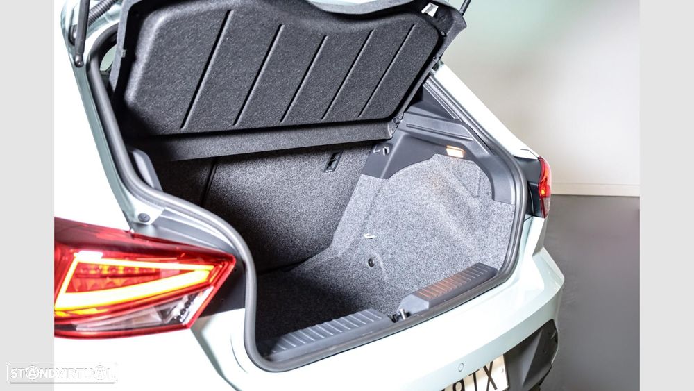 SEAT Ibiza 1.0 TSI FR - 18