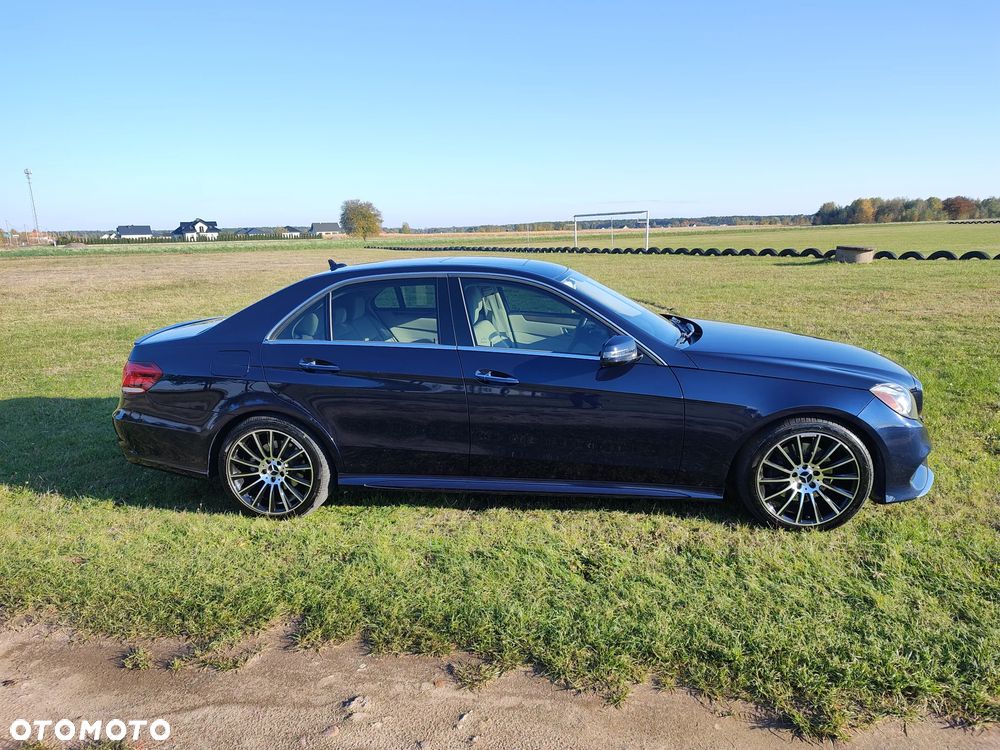 Mercedes-Benz Klasa E 350 T 4Matic 7G-TRONIC - 3