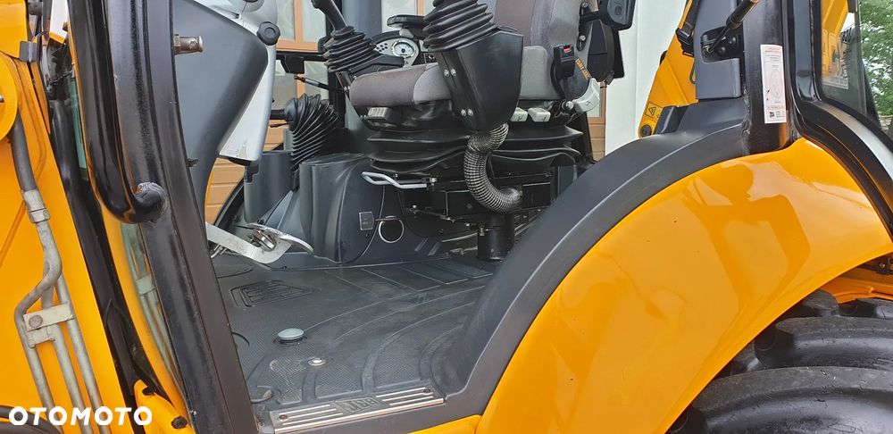 JCB 4CX rok 2008 full opcja sprowadzona 8136mtg. SUPER STAN! - 11