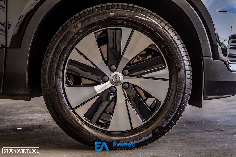 Volvo XC 40 - 18