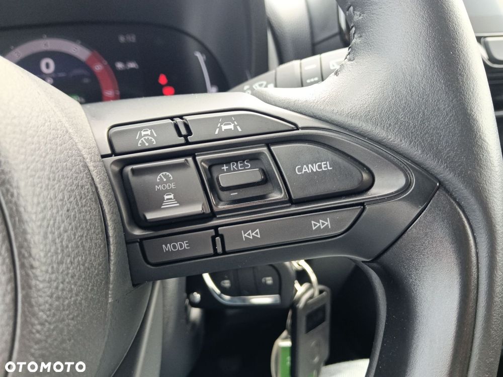 Toyota Yaris Hybrid 1.5 Style - 20